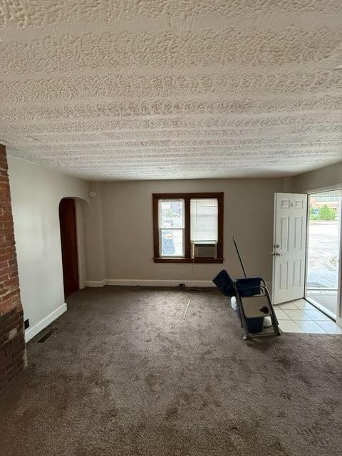 Building Photo - 19 N Rocky River Dr