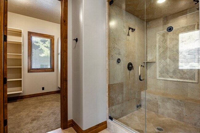 Building Photo - 4368 W Jeremy Woods Dr