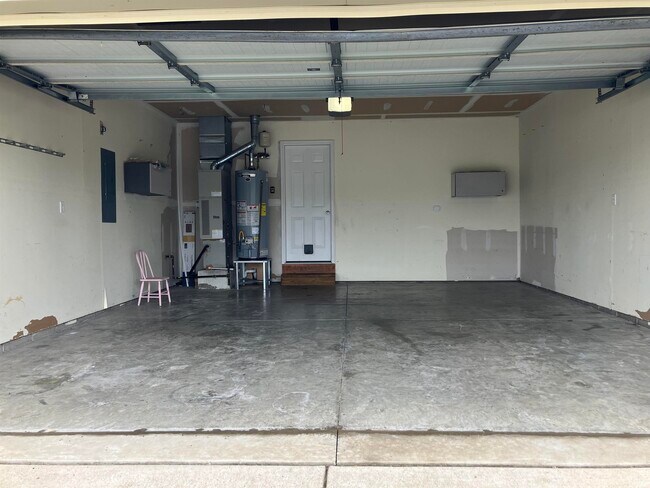 Building Photo - 7872 Sandalwood Dr