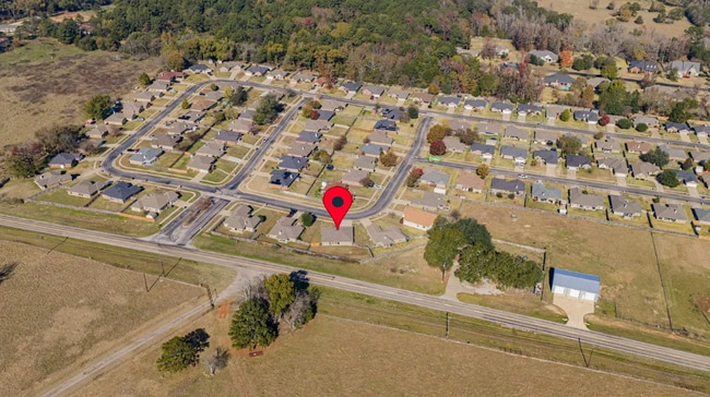 Building Photo - 19107 River Rock Dr