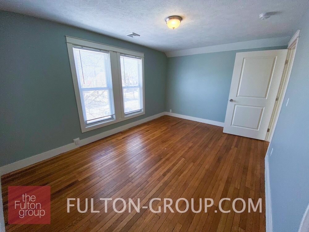 Building Photo - 36 Dwight Ave SE