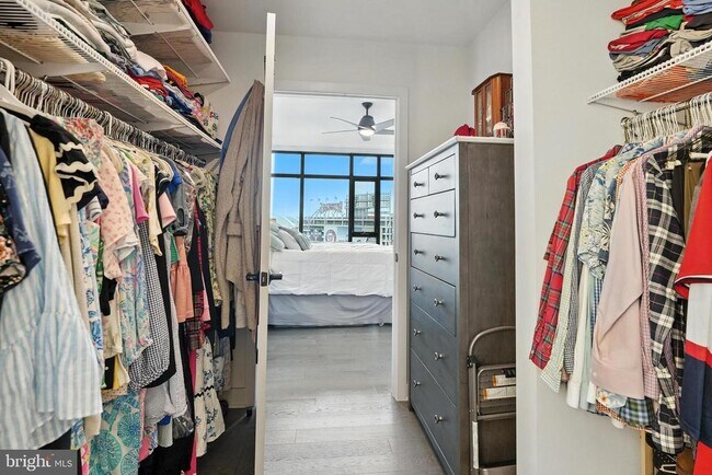 Building Photo - 70 N St SE