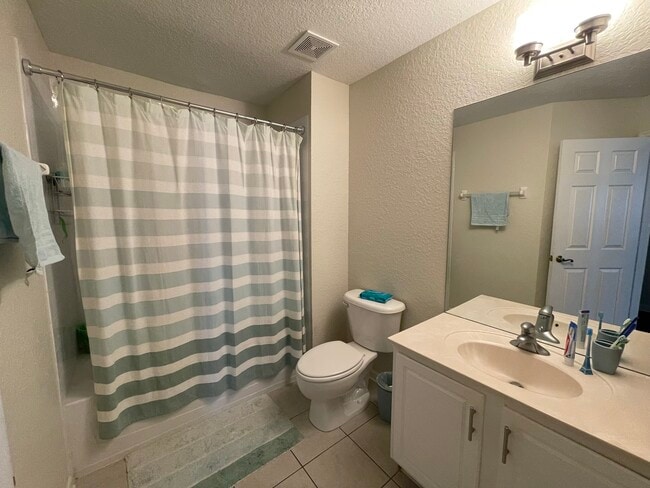 Building Photo - 3393 Shallot Dr