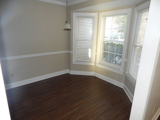 Building Photo - 2846 Willow Wood Cir