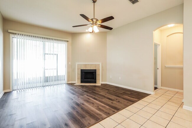 Building Photo - 3914 Leatherwood Dr