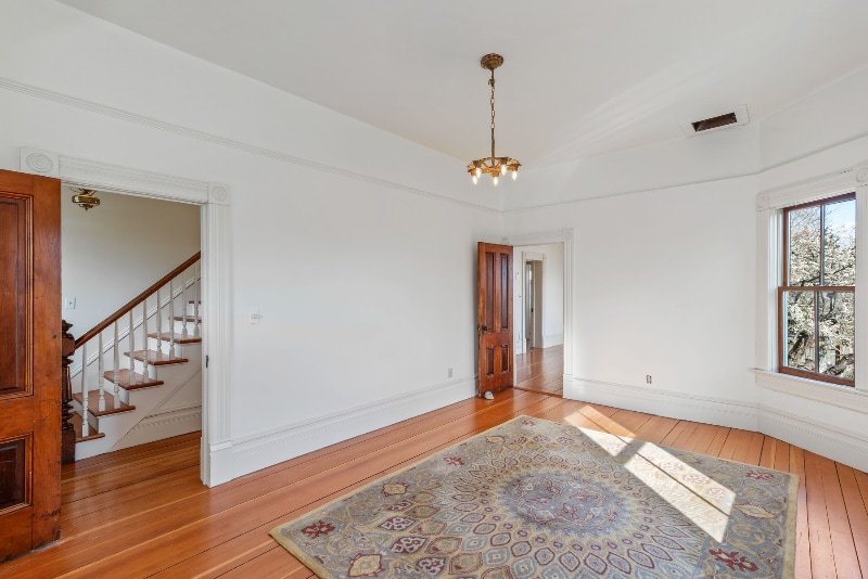 Building Photo - 1104 Madison St