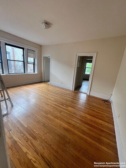 Primary Photo - 1 Brighton Ave