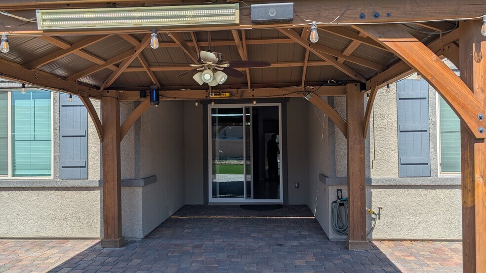 Building Photo - 653 Timberfalls Ln