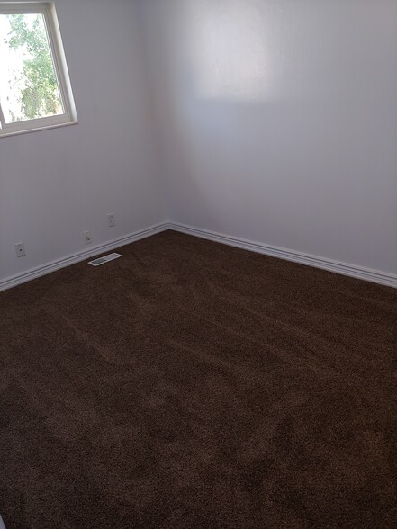 Building Photo - 3525 Royal Scott Dr