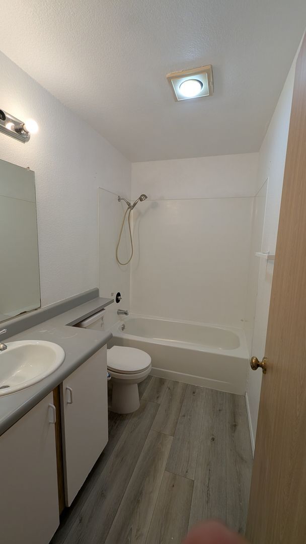 Building Photo - 115 124th St SE