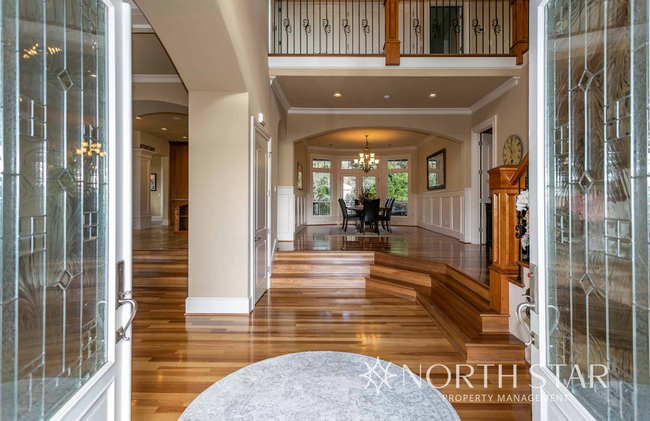 Building Photo - Stunning Home in Hidden Creek