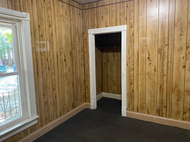 Building Photo - 736 Jackson St