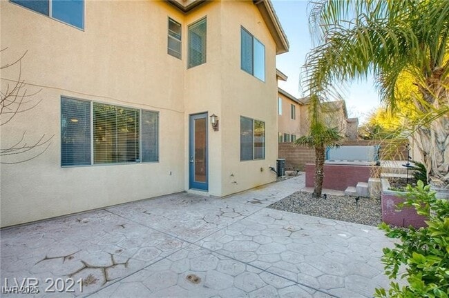 Building Photo - 9008 Teetering Rock Ave