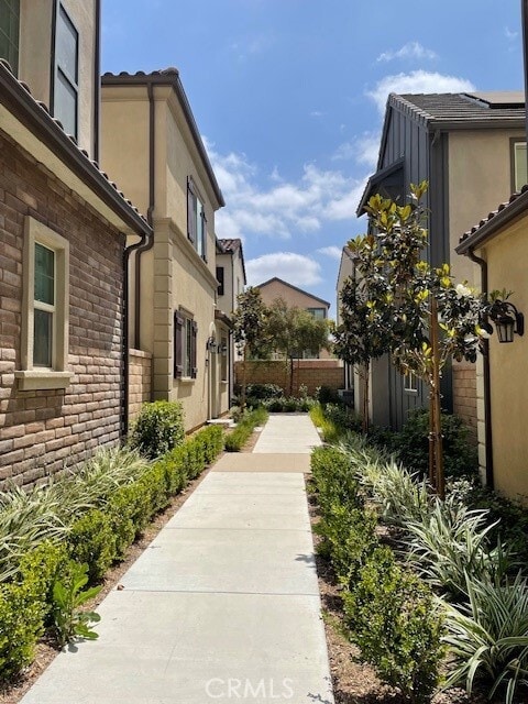 Building Photo - 16173 Paddock Ave