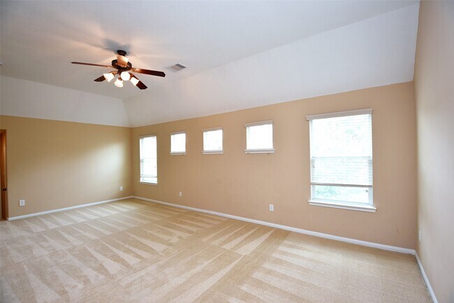 Building Photo - 30 Granite Path Pl