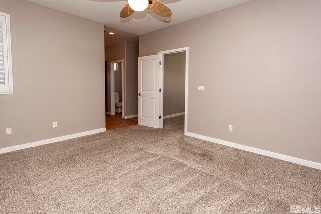 Building Photo - 1263 Par Three Dr