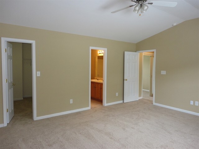 Building Photo - 220 N Fuquay Springs Avenue