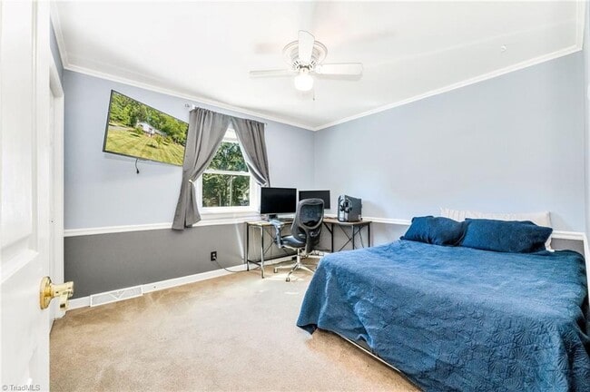 Building Photo - 182 Woodburn Pl