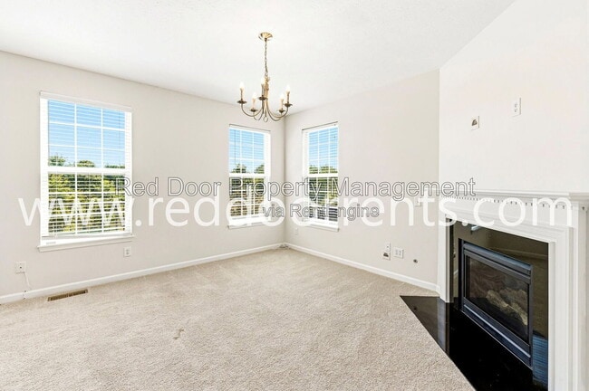 Building Photo - 13340 E Golden Gate Dr
