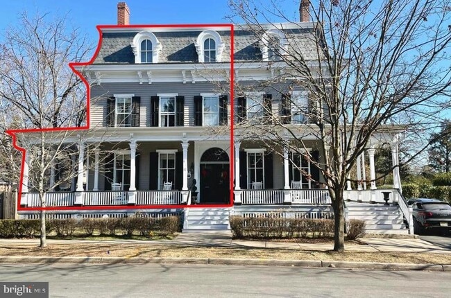 Building Photo - 12 Murray Pl