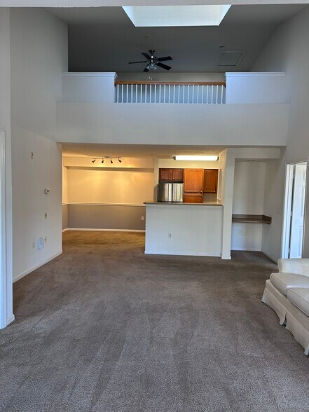 Building Photo - 8550 Touchton Rd