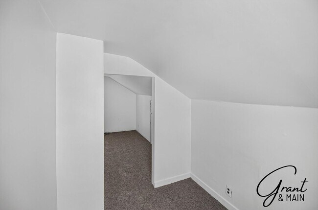 Building Photo - 21787 Nevada Ave