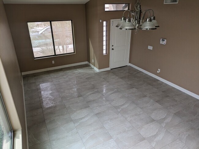 Building Photo - 21023 N Mac Neil St