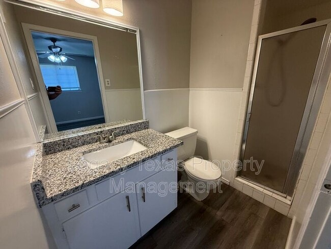 Building Photo - 1507 McAnear St