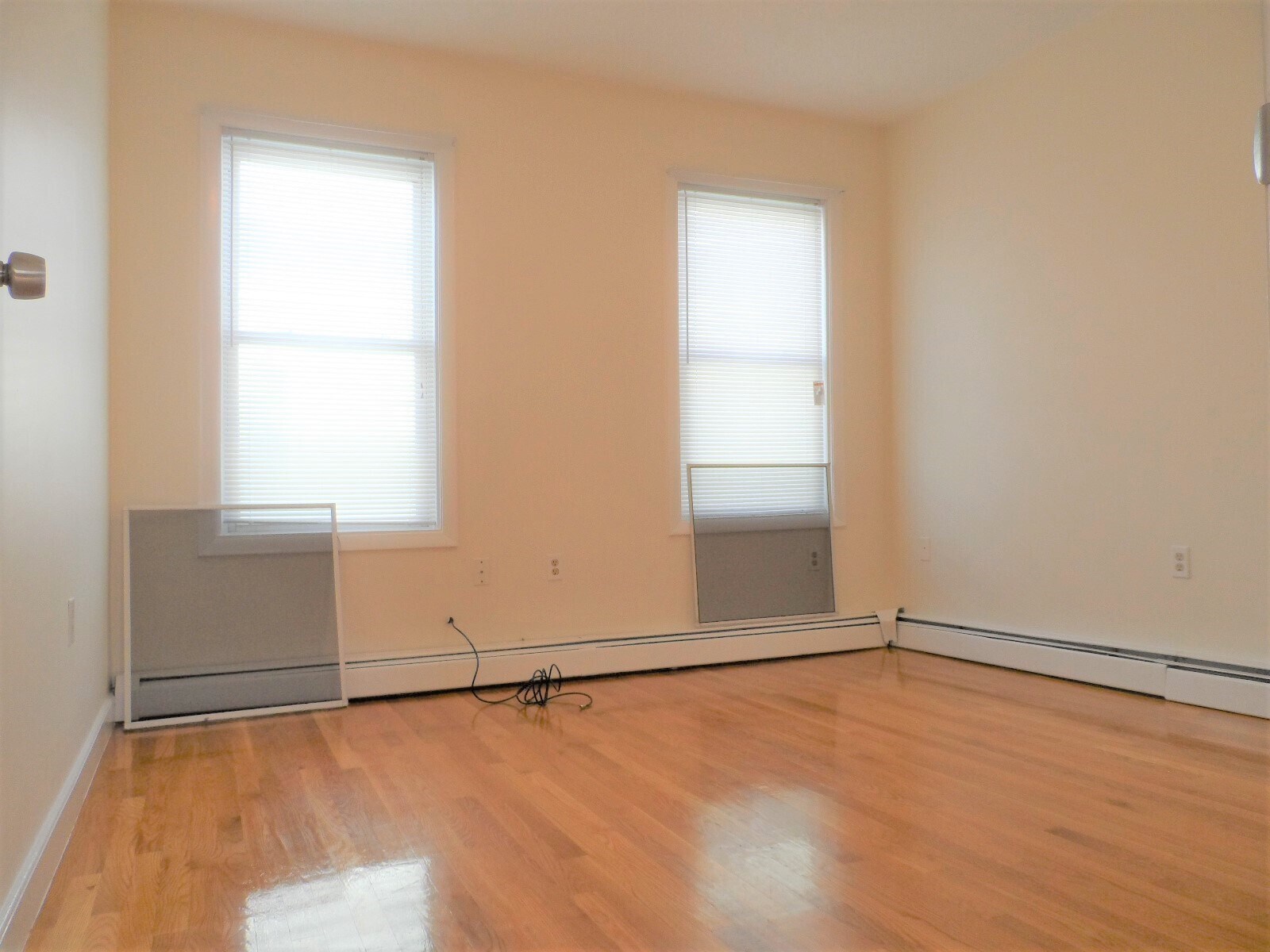 Building Photo - 313 Cardinal Medeiros Ave