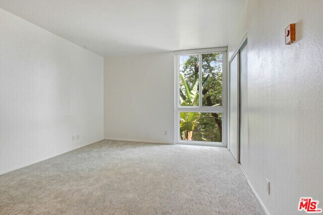 Building Photo - 1885 Veteran Ave