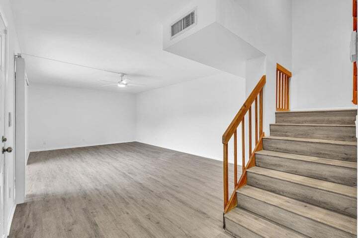 Building Photo - 3319 Spanish Wells Dr