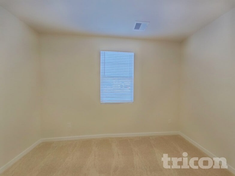 Building Photo - 2508 Blue Sky Mdws Dr