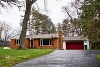Building Photo - 934 Boughton Hill Rd