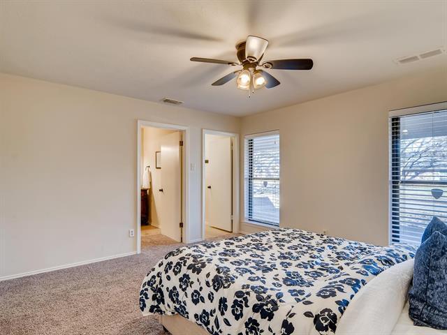 Building Photo - 1724 Westridge Dr