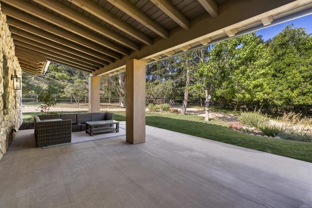 Building Photo - 5330 San Elijo Ave
