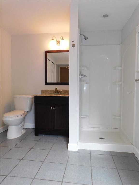 Building Photo - 413 NW 35th Ter