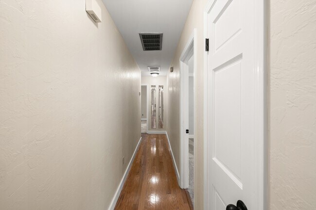 Building Photo - 1300 Windward Cir