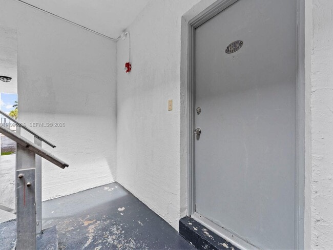 Building Photo - 7220 SW 94th Pl