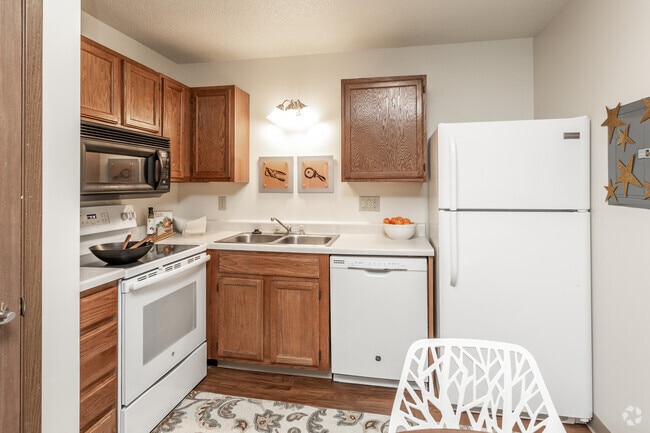2BR E - Kitchen - Riverbirch