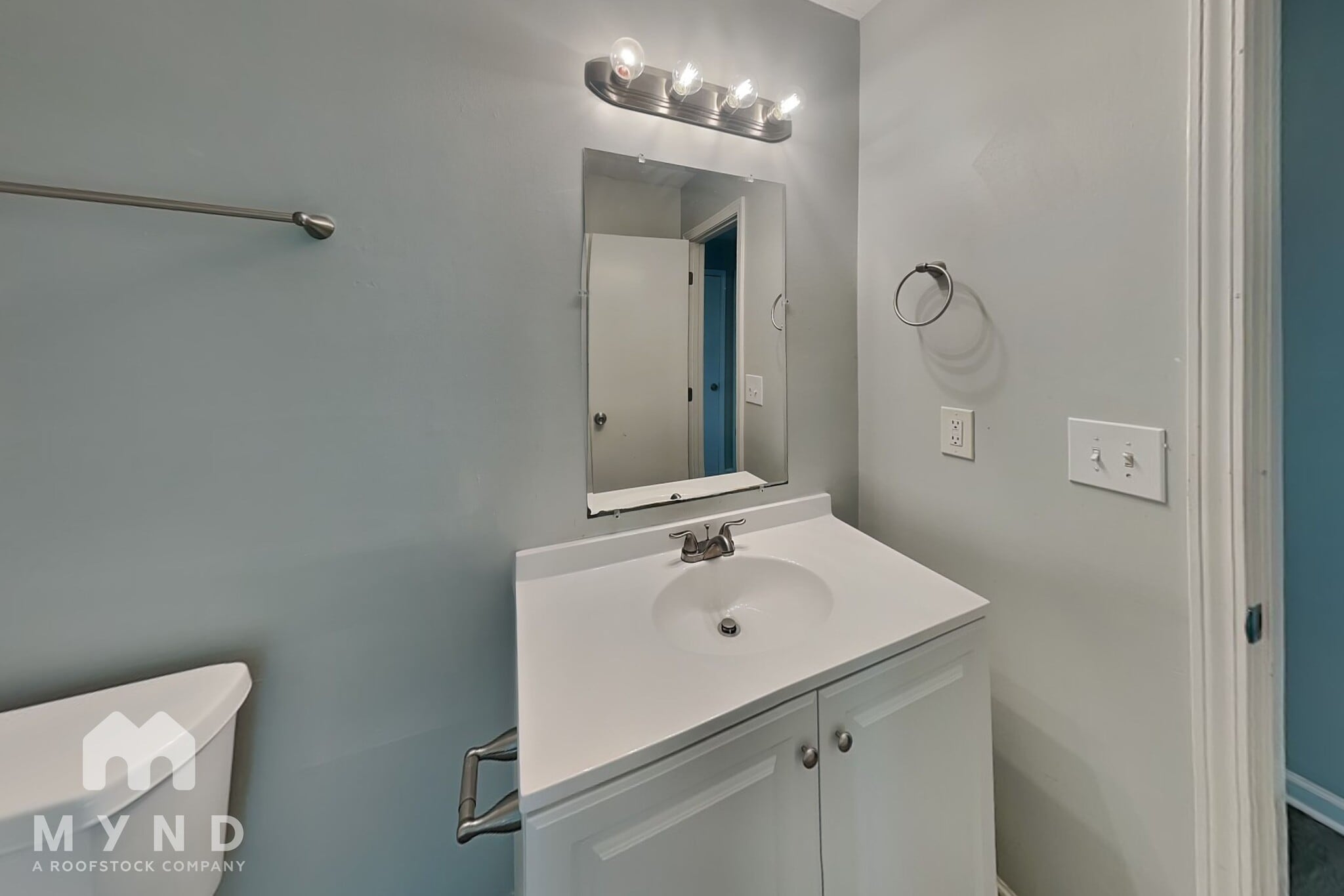 Building Photo - 3202 Lancer Dr