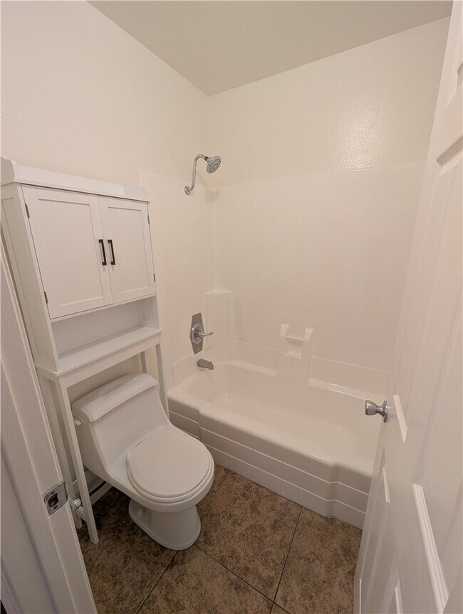 Building Photo - 13990 Ramhurst Dr