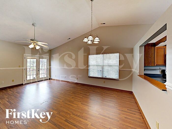 Building Photo - 540 Buffalo Run Dr