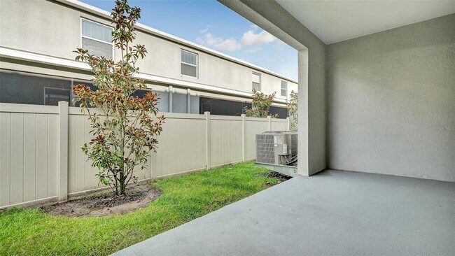 Building Photo - 2926 Suncoast Blend Dr