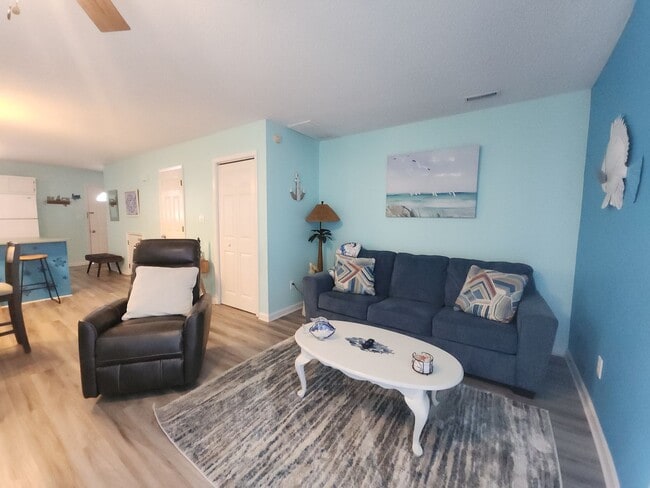 Building Photo - Welcome to our charming townhouse in Pelle...