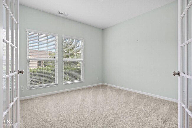 Building Photo - 1265 Blue Haven Way