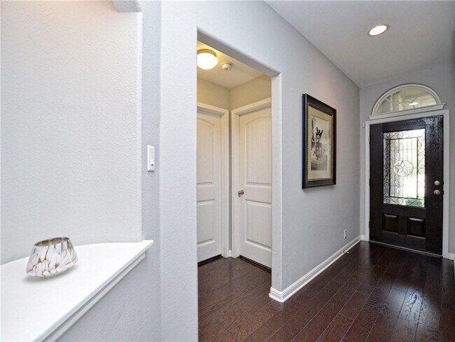 Building Photo - 11617 Harpster Bend