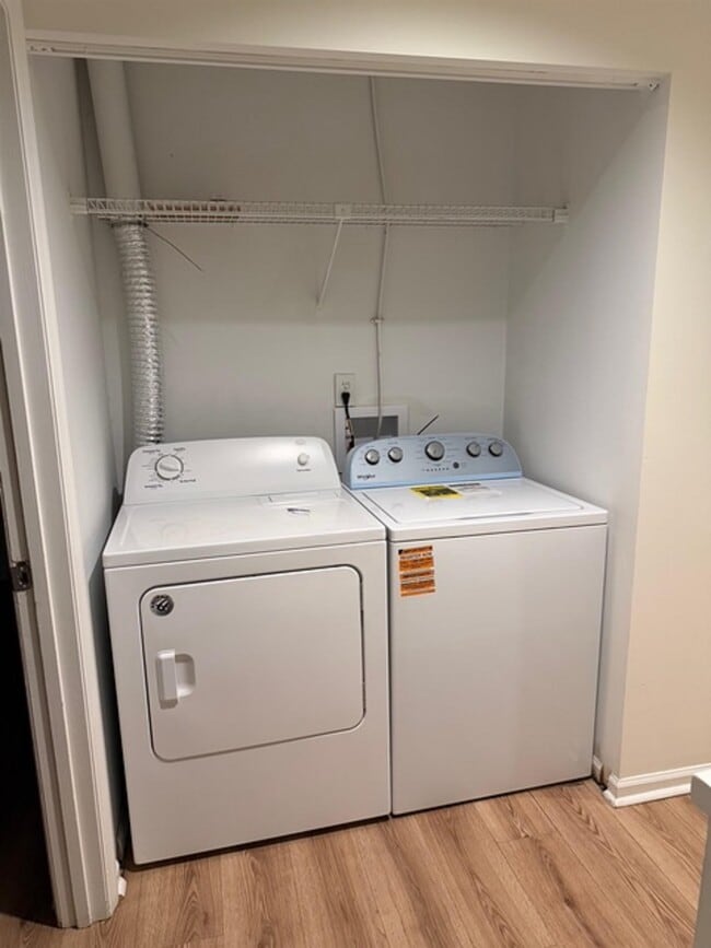 Building Photo - 6703 Jefferson Pl