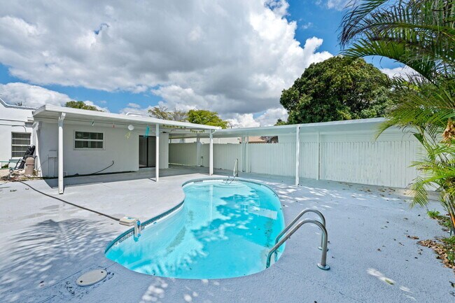 Building Photo - 4324 Garden Ave
