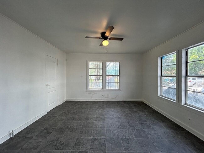 Building Photo - 815 San Jorge Ave