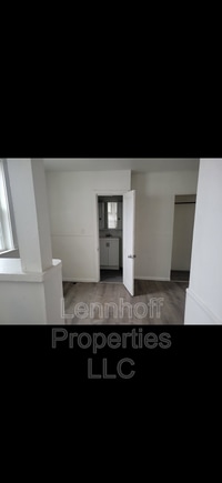 Building Photo - 126 Union St